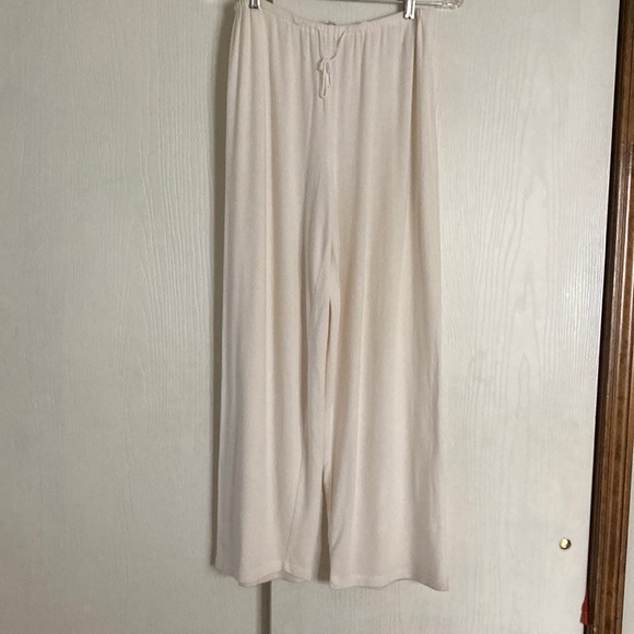 Draw string pants - Picture 1 of 5